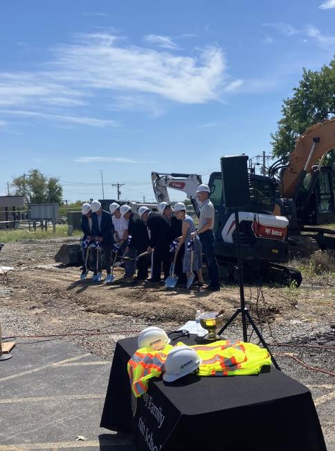 Groundbreaking 7